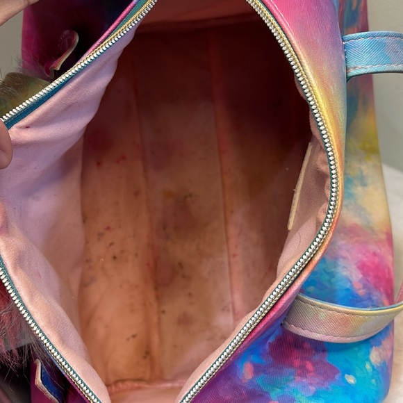 ❌SOLD❌Under One Sky ​Kid's Unicorn Tie-Dye Faux Fur Weekender - Picture 6 of 11